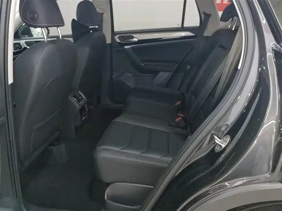 Volkswagen Tayron 2020 330TSI 2WD Luxury Smart Edition фото 11