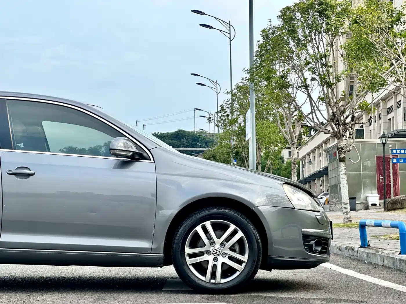 Volkswagen Sagitar 2010 1.4TSI Automatic Luxury фото 12