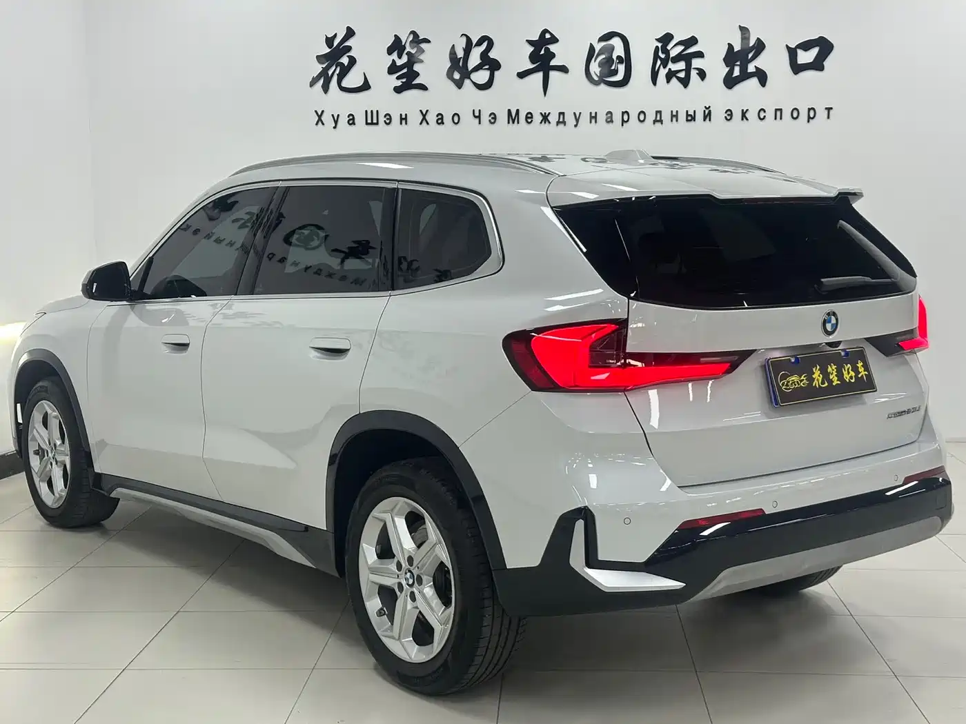 BMW X1 2024 sDrive20Li X Design Package фото 7