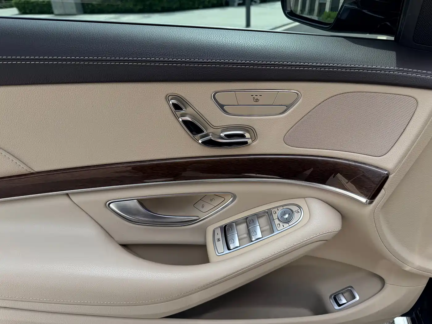 Mercedes-Benz S-Class 2017 S 320 L Business фото 6