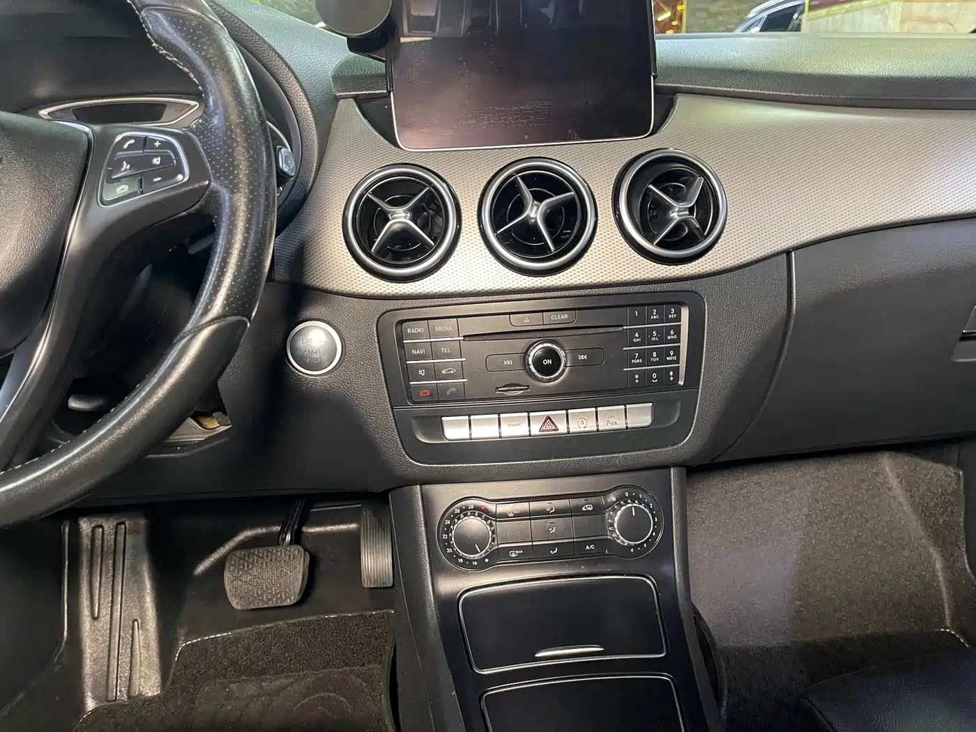 Mercedes-Benz B-Class 2017 B 200 Dynamic фото 14
