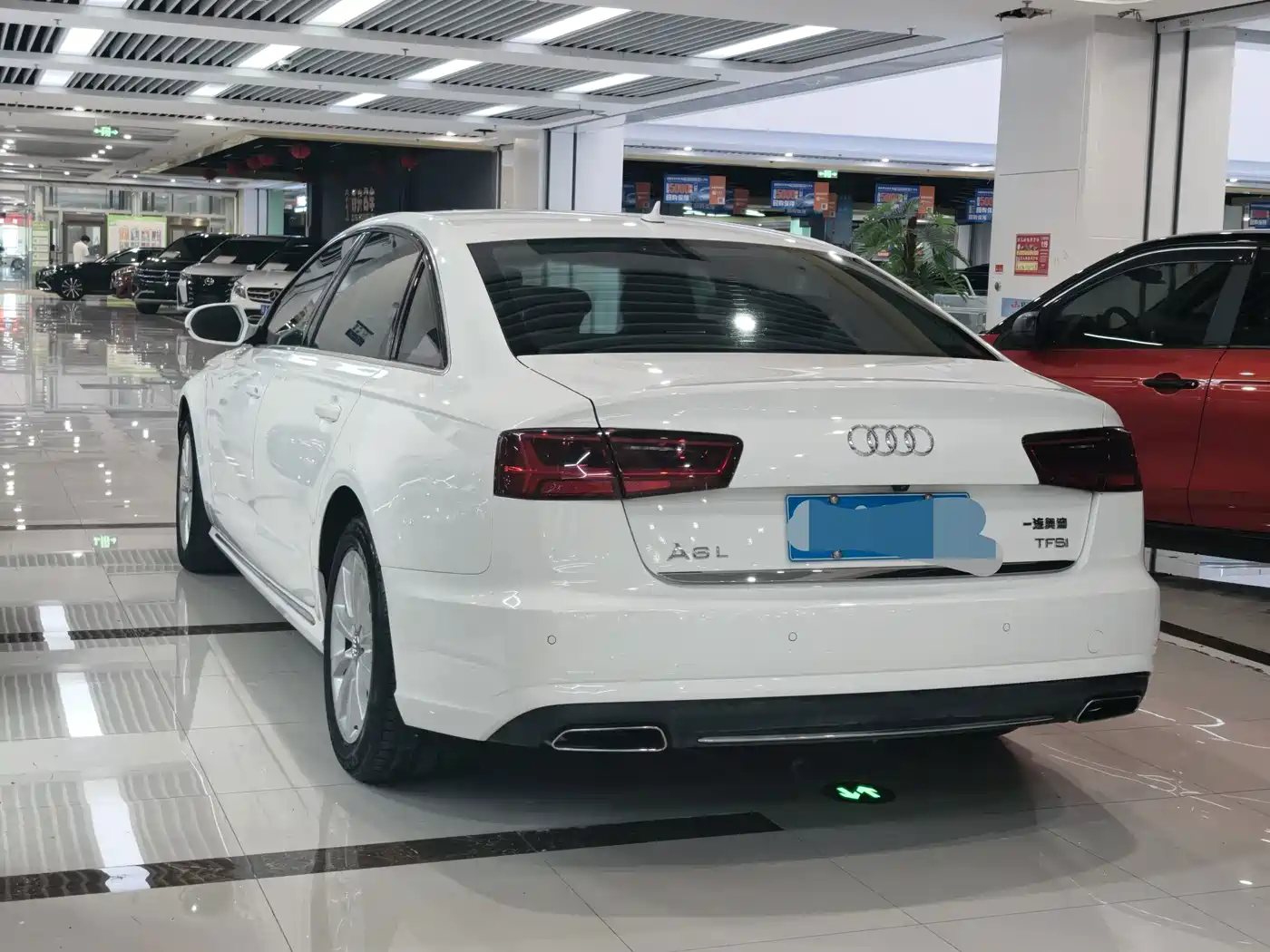 Photo 9 - Audi A6L