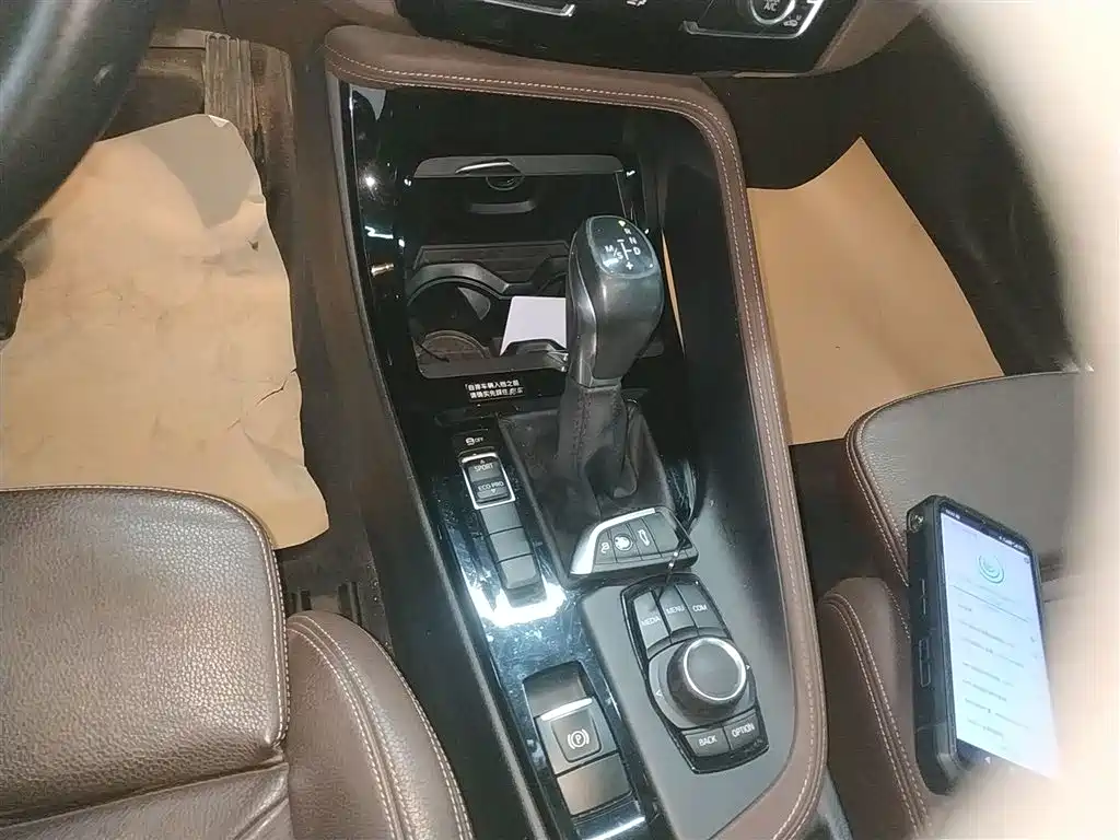 BMW X1 2018 sDrive18Li Premium Model фото 14