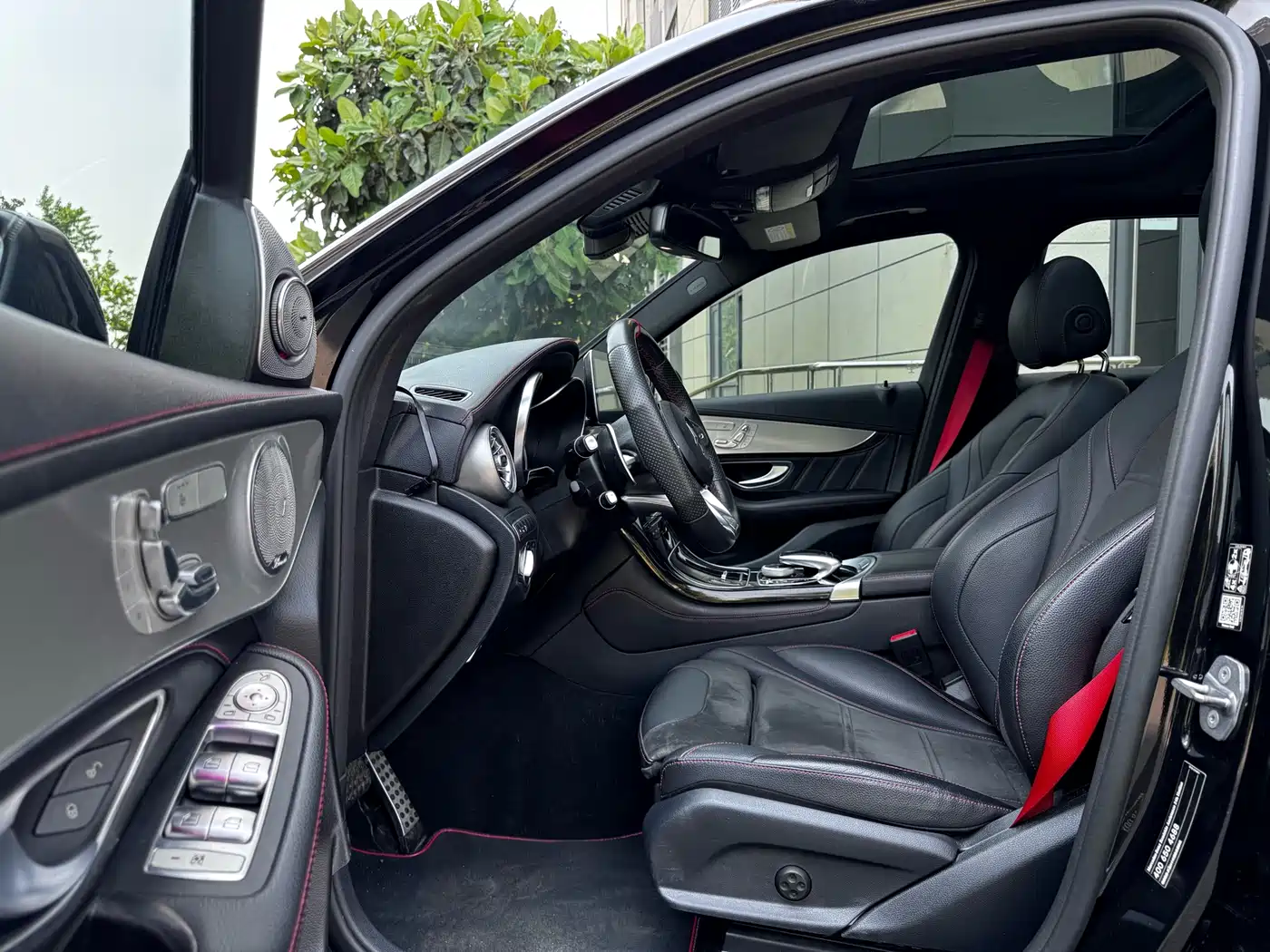 Mercedes-Benz GLC AMG 2017 AMG GLC 43 4MATIC фото 12