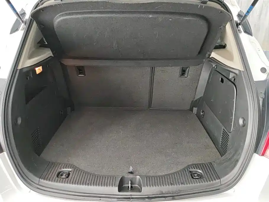 Buick Encore 2017 18T Automatic 2WD Urban Leading фото 4