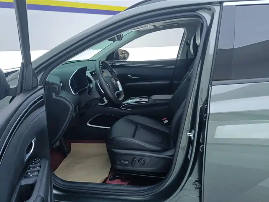 Hyundai Tucson 2023 Tucson L 1.5T Automatic 2WD GLX Elite Edition фото 9