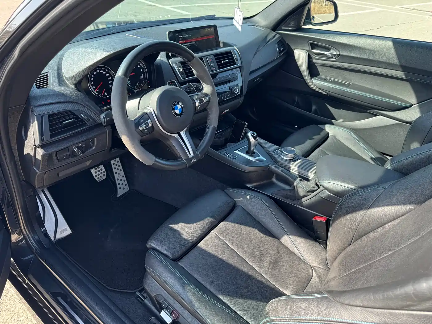 BMW M2 2016 M2 фото 11