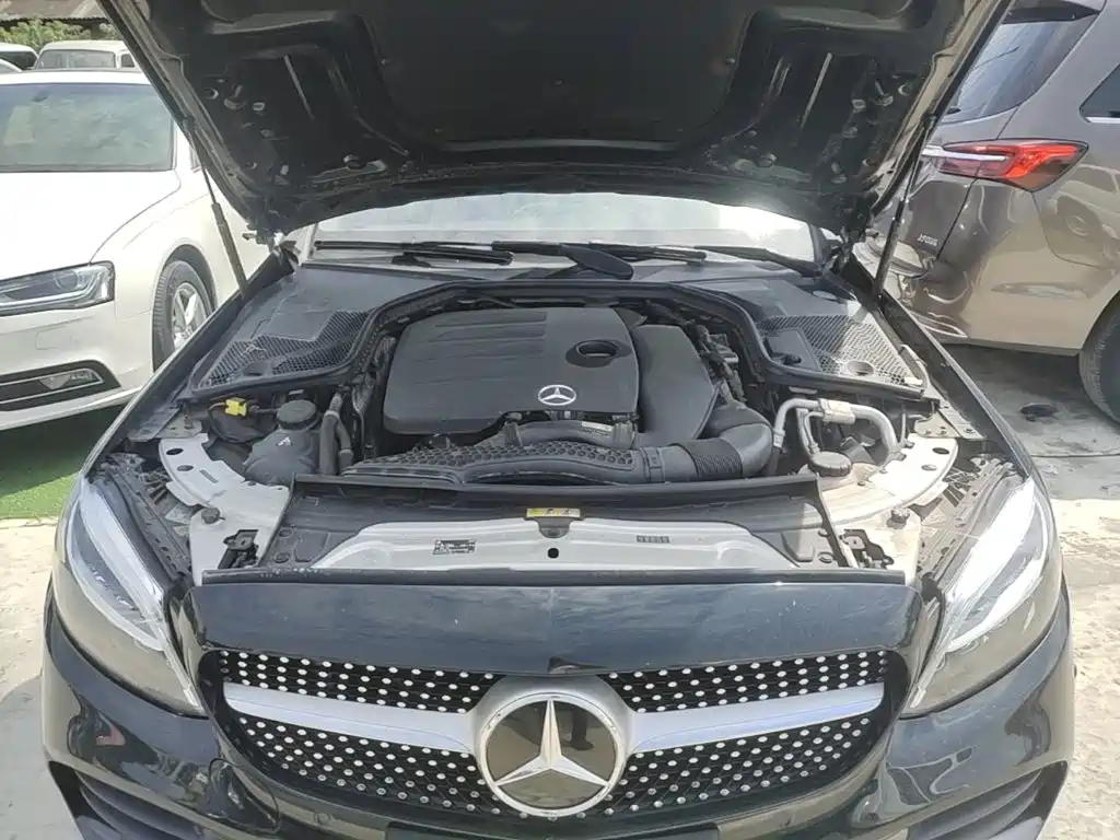 MERCEDES-BENZ CLASS C