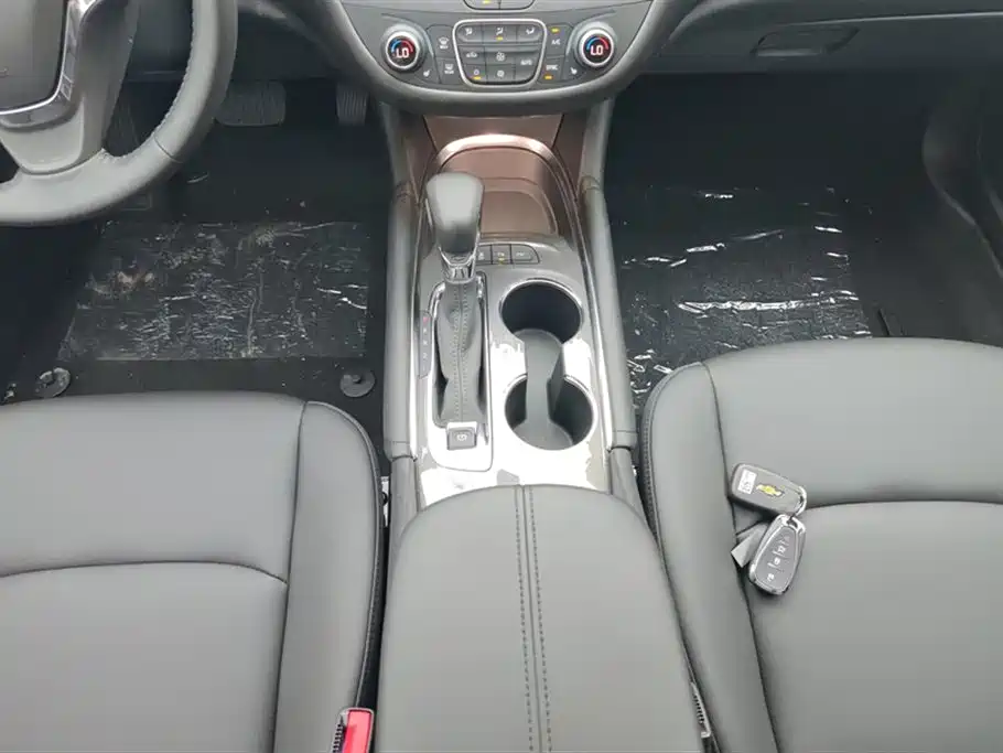 Chevrolet Malibu XL 2023 1.5T RS Edition фото 16