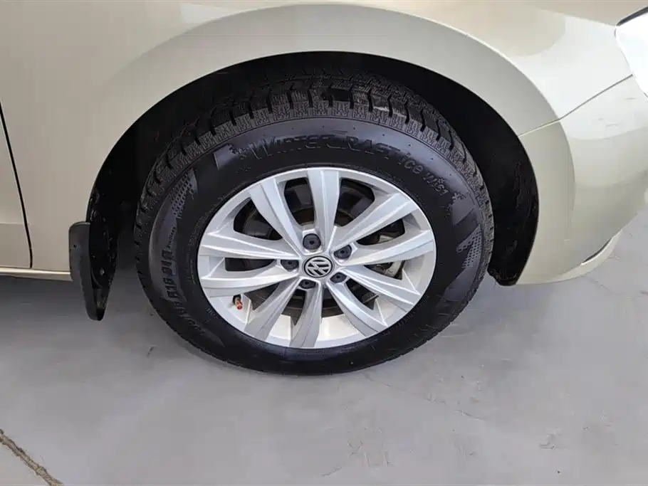 Volkswagen Bora 2018 1.5L Automatic Fashion фото 6