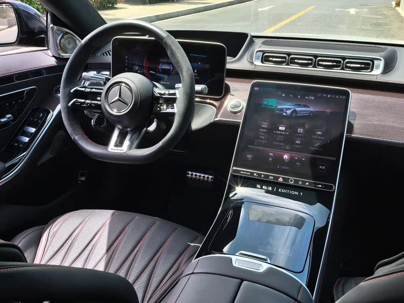 Mercedes-Benz S-Class AMG Hybrid 2024 Mercedes-AMG S 63 L E Performance Launch Edition фото 11