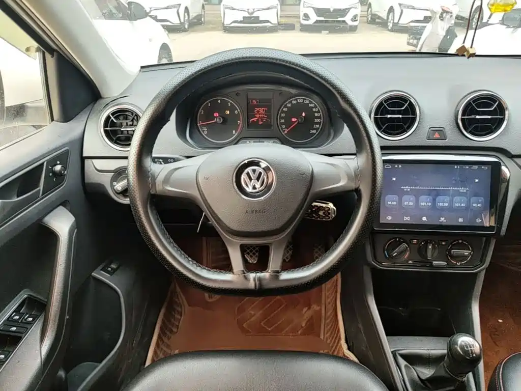 Volkswagen Jetta 2019 2019 Dream Edition 1.5L Manual Fashion