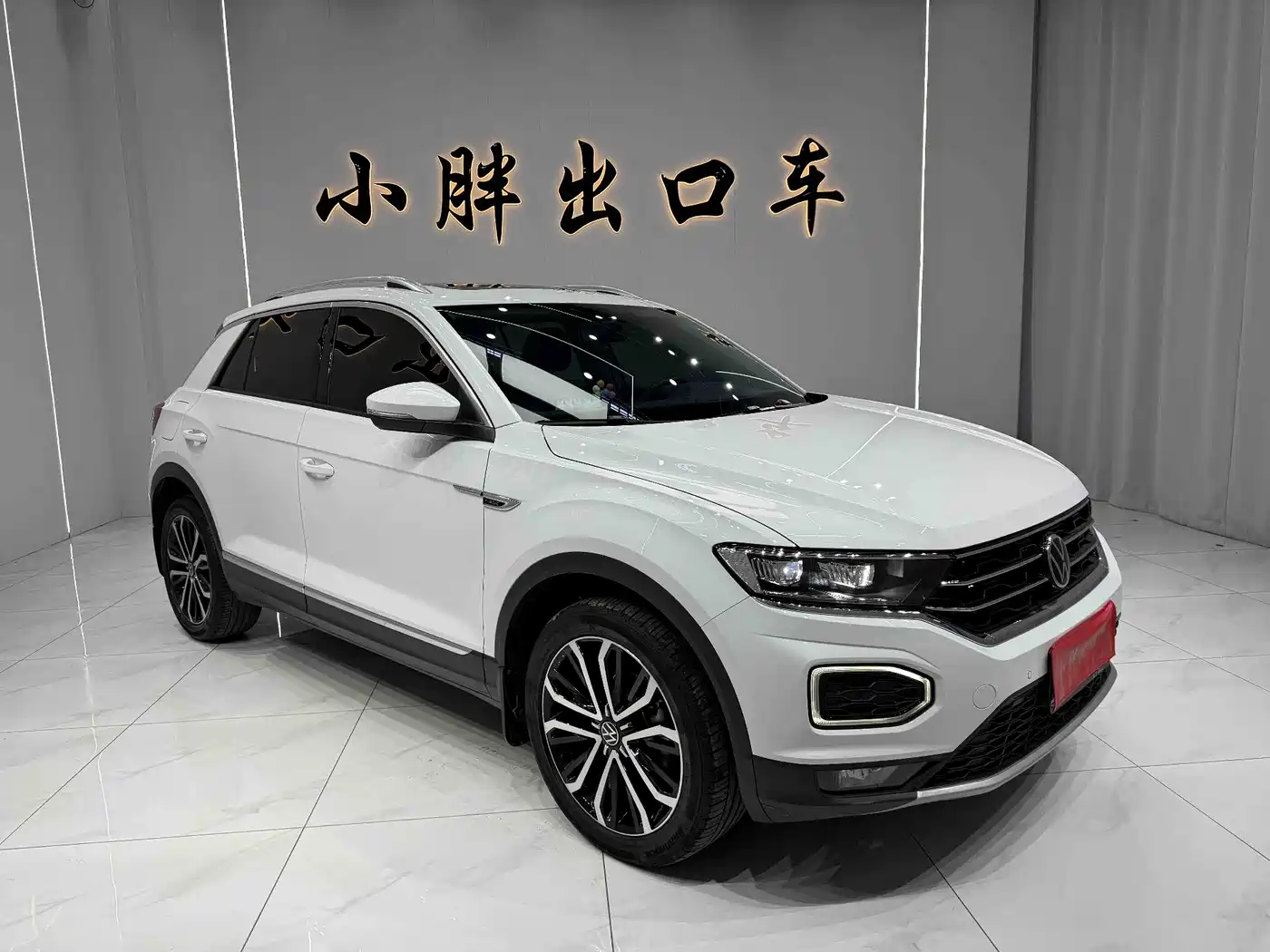 Volkswagen T-ROC 2022 280TSI DSG 2WD Comfort PLUS фото 2