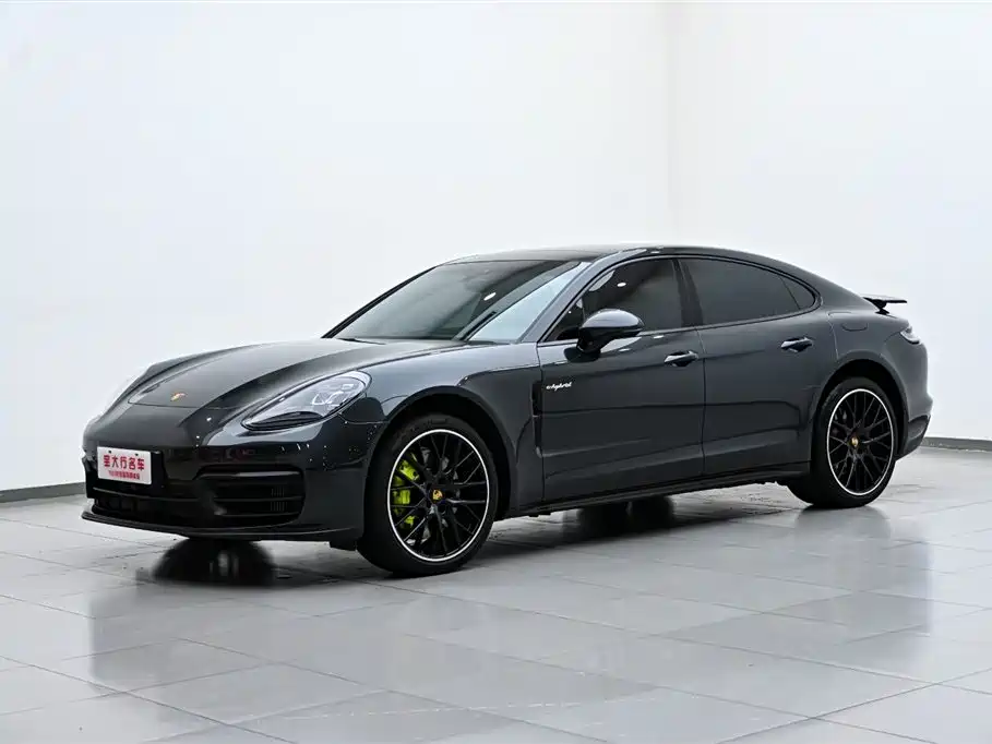 PORSCHE PANAMERA NEW ENERGY