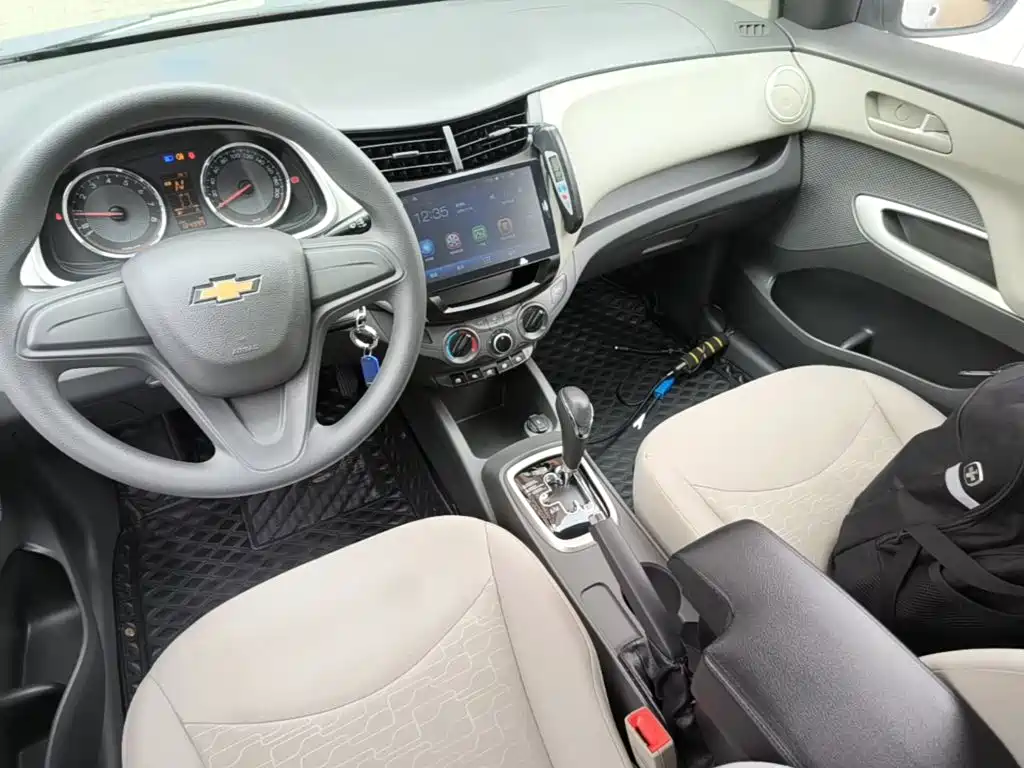 Chevrolet Sail 2017 2015 Sail 3 1.3L AMT Ideal Edition