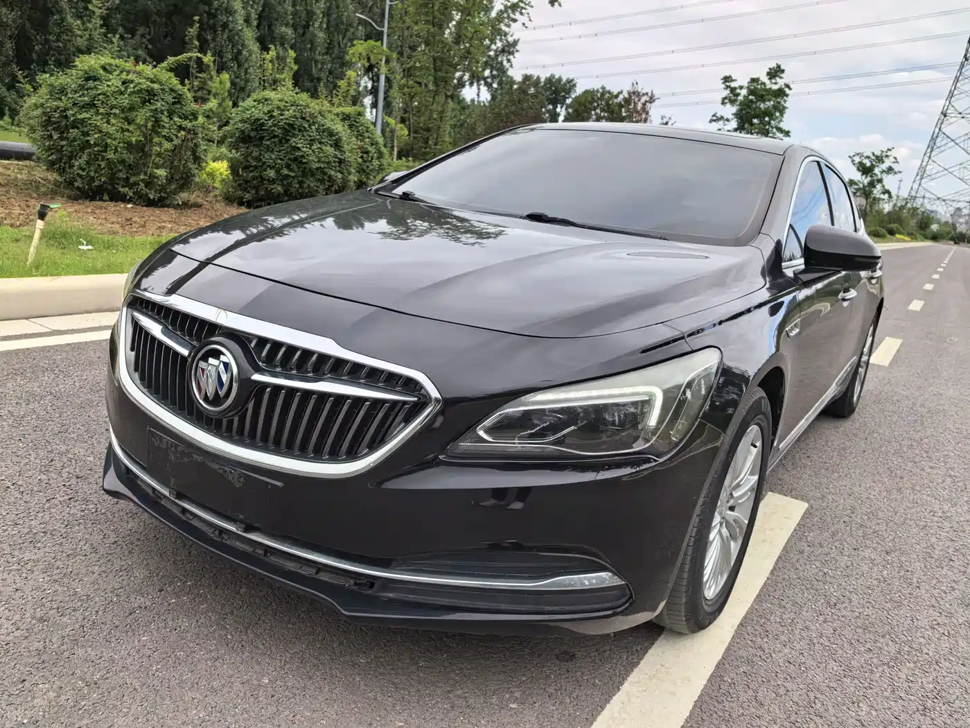 Buick LaCrosse 2018 Model 20T Elite Edition фото 4