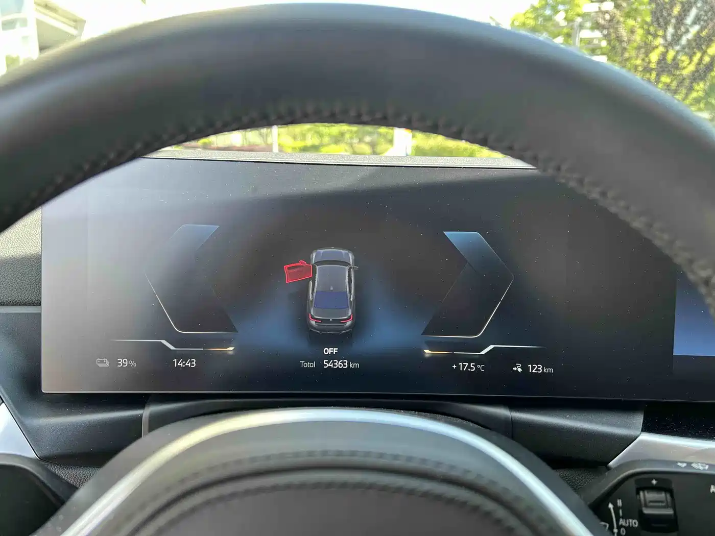 BMW i3 2022 eDrive 35 L фото 6