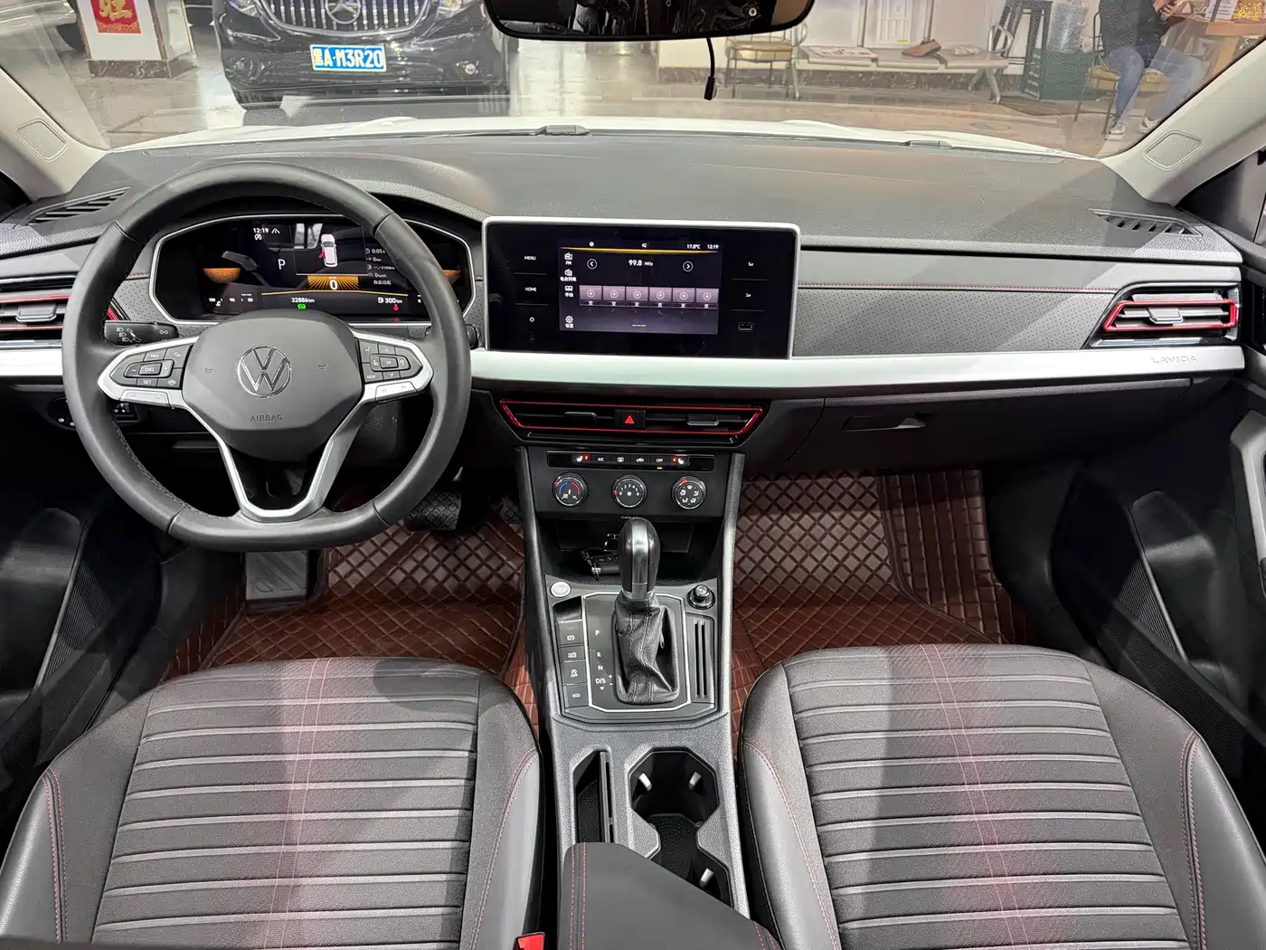 Volkswagen Lavida 2023 280TSI DSG Starlight Comfort Edition фото 7
