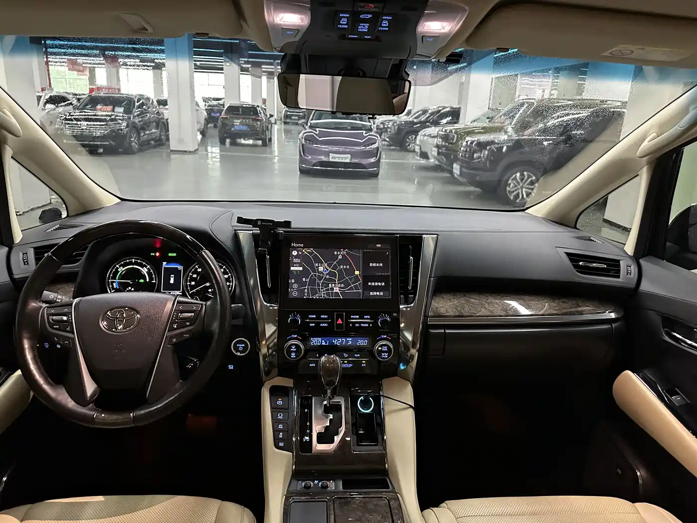 Toyota Vellfire 2022 2021 Crown Hybrid 2.5L HV Premium Edition