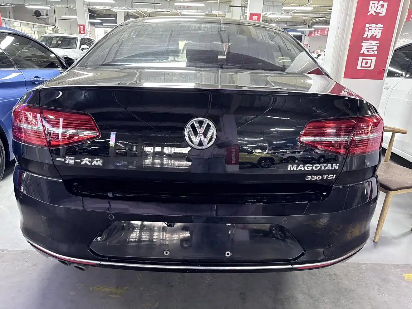 Volkswagen Magotan 2018 330TSI DSG Leading фото 18