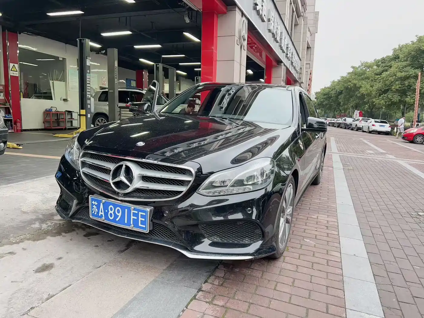 Mercedes-Benz E-Class 2015 Facelift E 260 L Sport