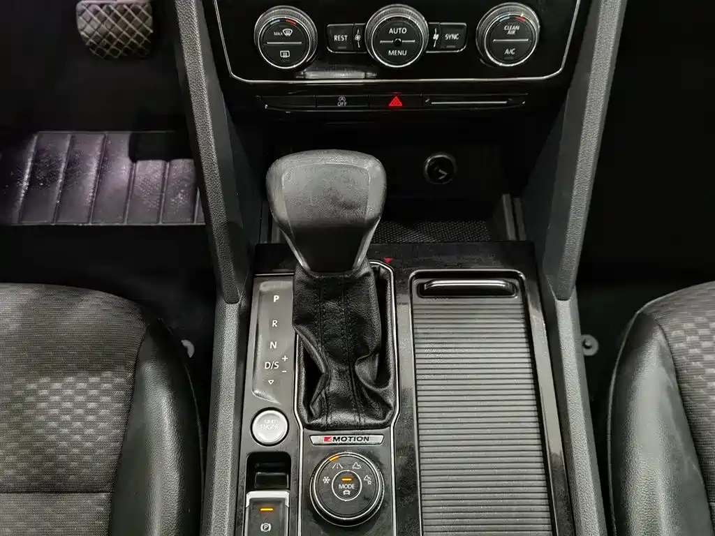 Volkswagen Teramont 2020 Facelift 380TSI 4WD Comfort Edition фото 13
