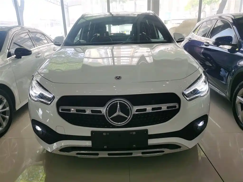 Mercedes-Benz GLA 2022 GLA 220 фото 3