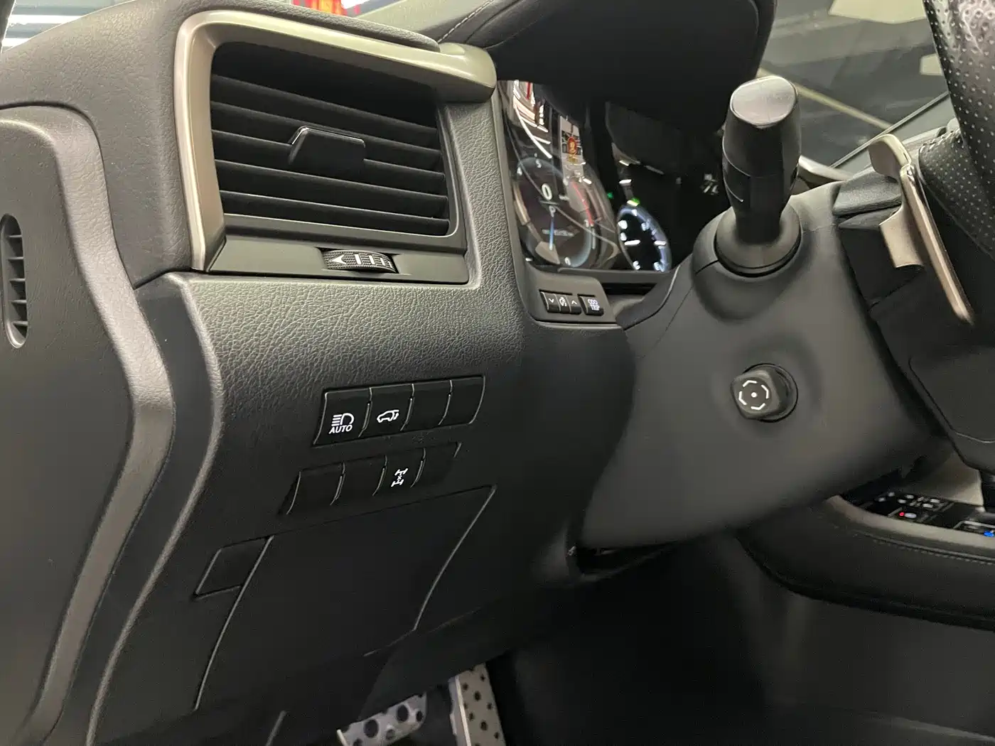 Lexus RX 2016 300 4WD F SPORT Edition China VI фото 25