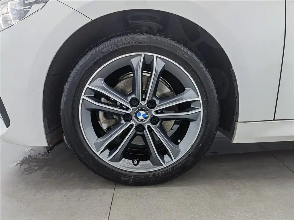BMW 1 Series 2021 Facelift 120i M Sport фото 17