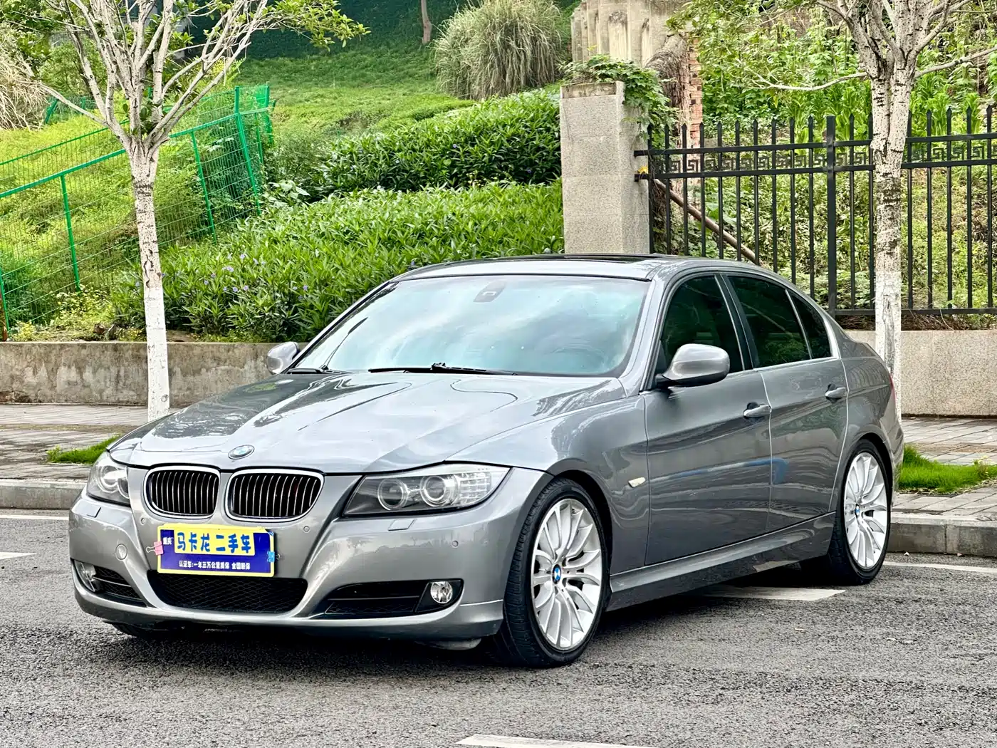 BMW 3 Series 2008 Model 325i Fashion
