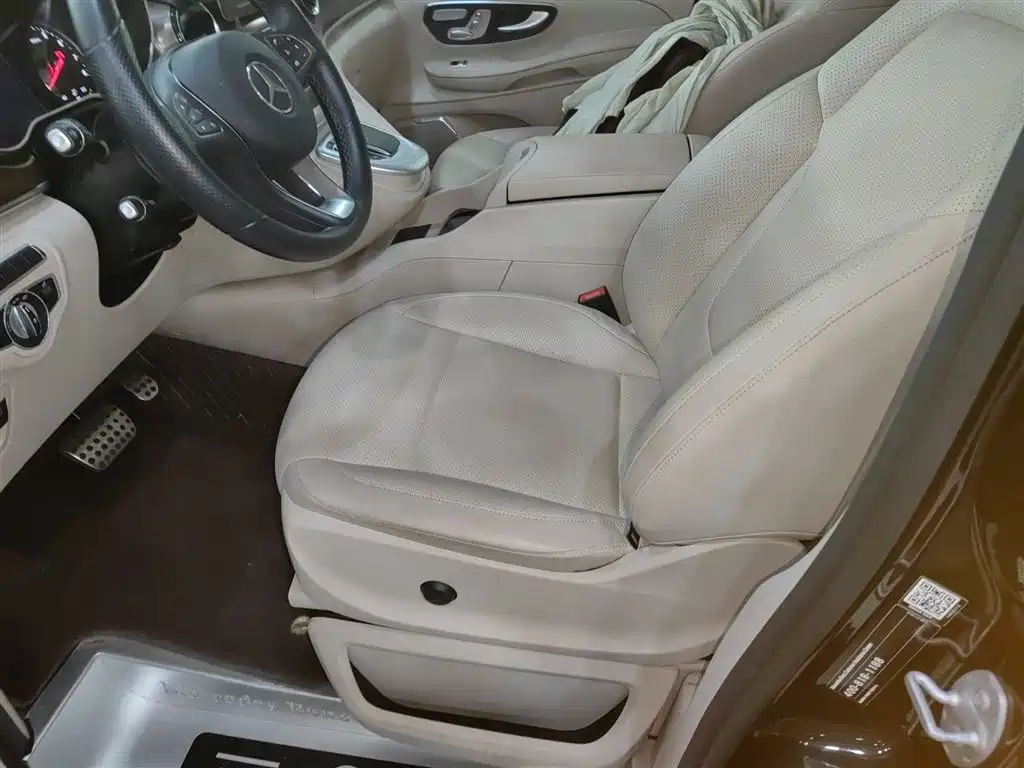 Mercedes-Benz V-Class 2021 V 260 Premium Edition фото 11