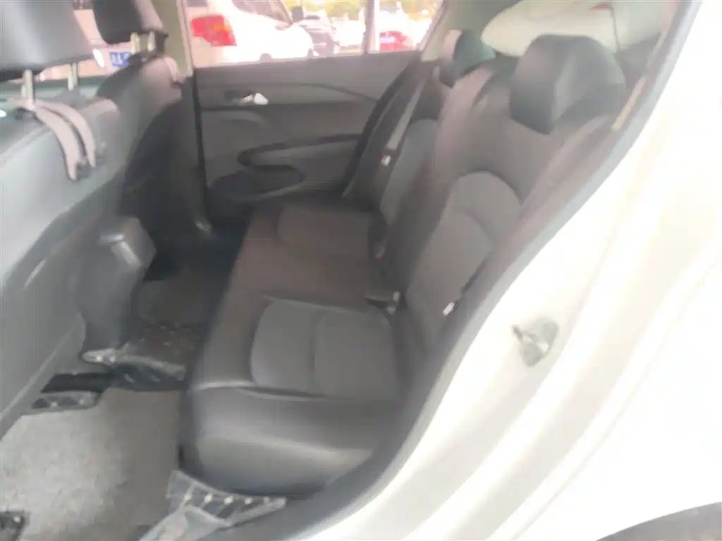 Chevrolet Cavalier 2019 320 Automatic Joy Edition фото 17