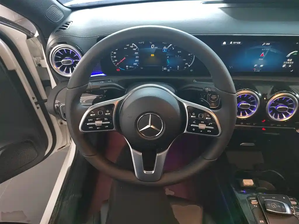 Mercedes-Benz A-Class 2022 Facelift A 180 L Sport Sedan фото 7