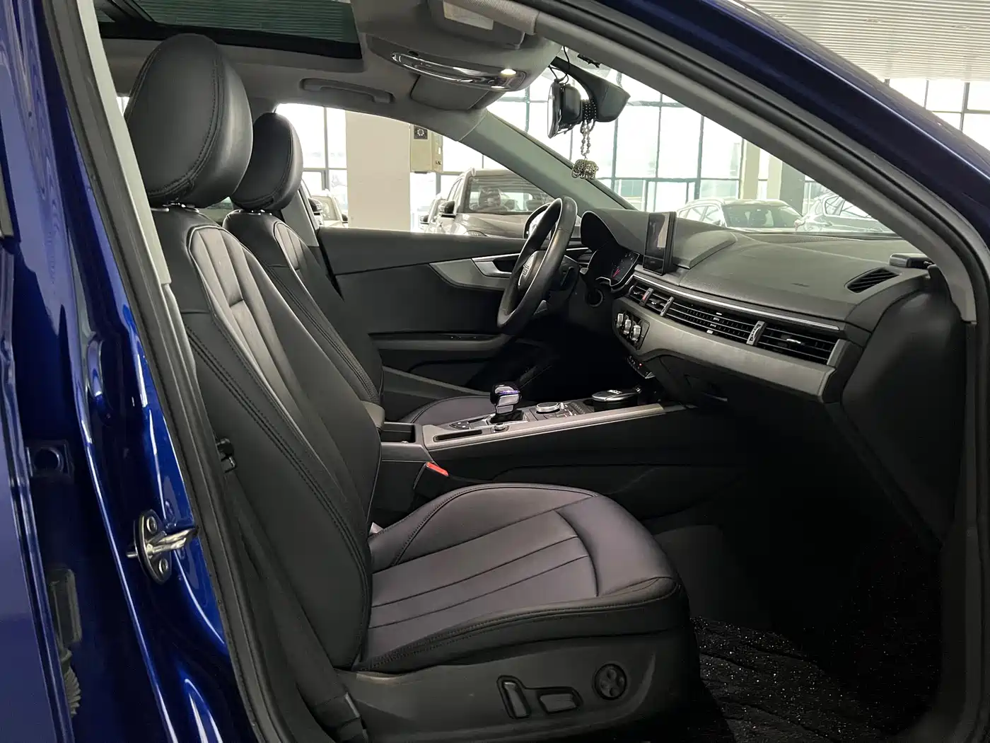 Audi A4L 2018 30th Anniversary 40 TFSI Progressive фото 19