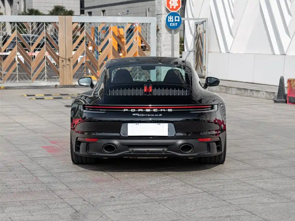 Porsche 911 2022 Carrera 4S 3.0T фото 5