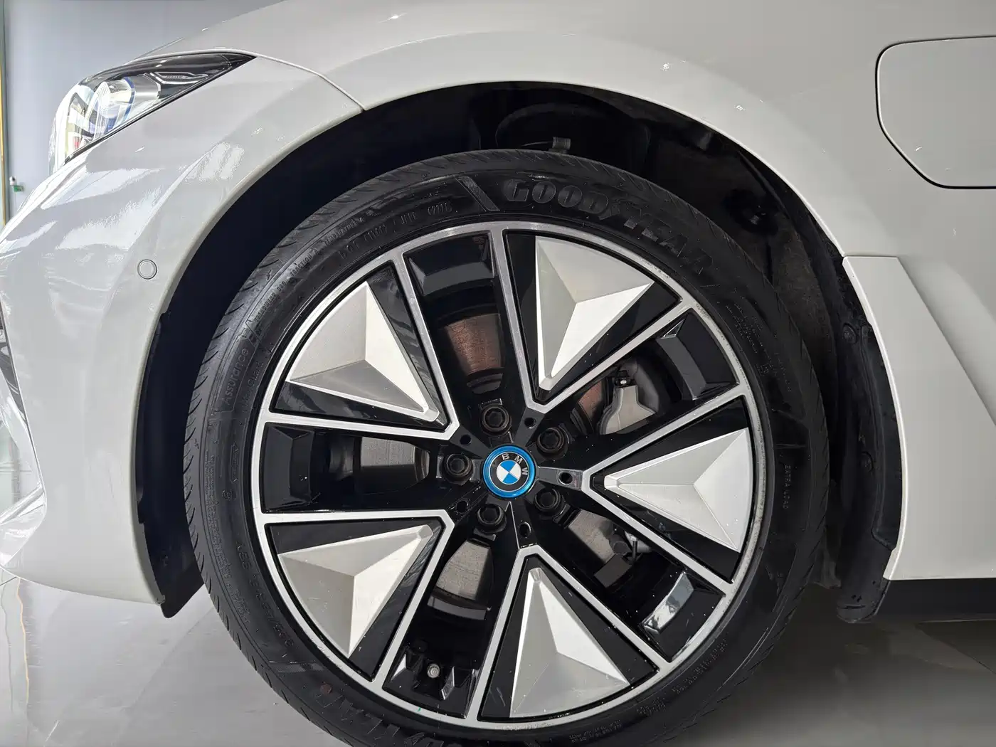Photo 5 - BMW i3