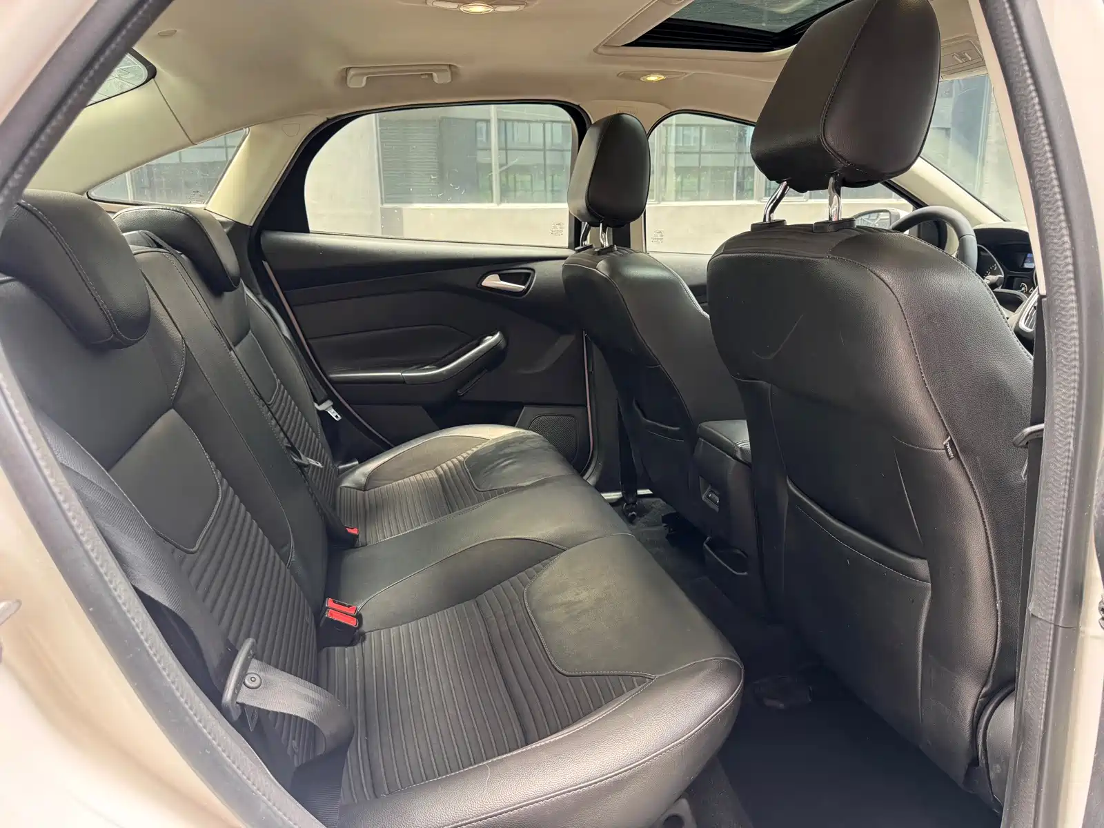 Фото 6 - Ford Focus