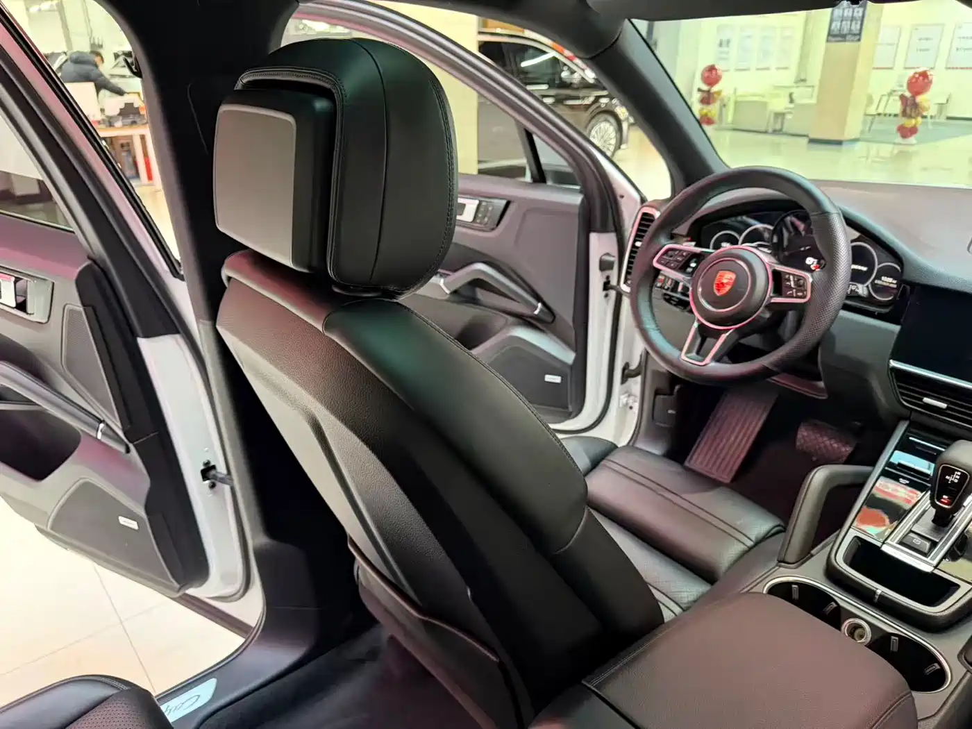 Porsche Cayenne 2018 Cayenne 3.0T фото 11