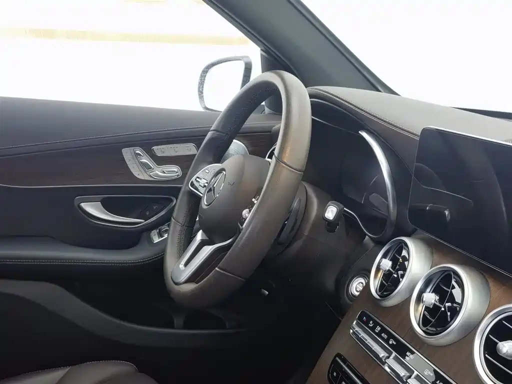 Mercedes-Benz GLC 2020 Facelift GLC 300 L 4MATIC Dynamic фото 22