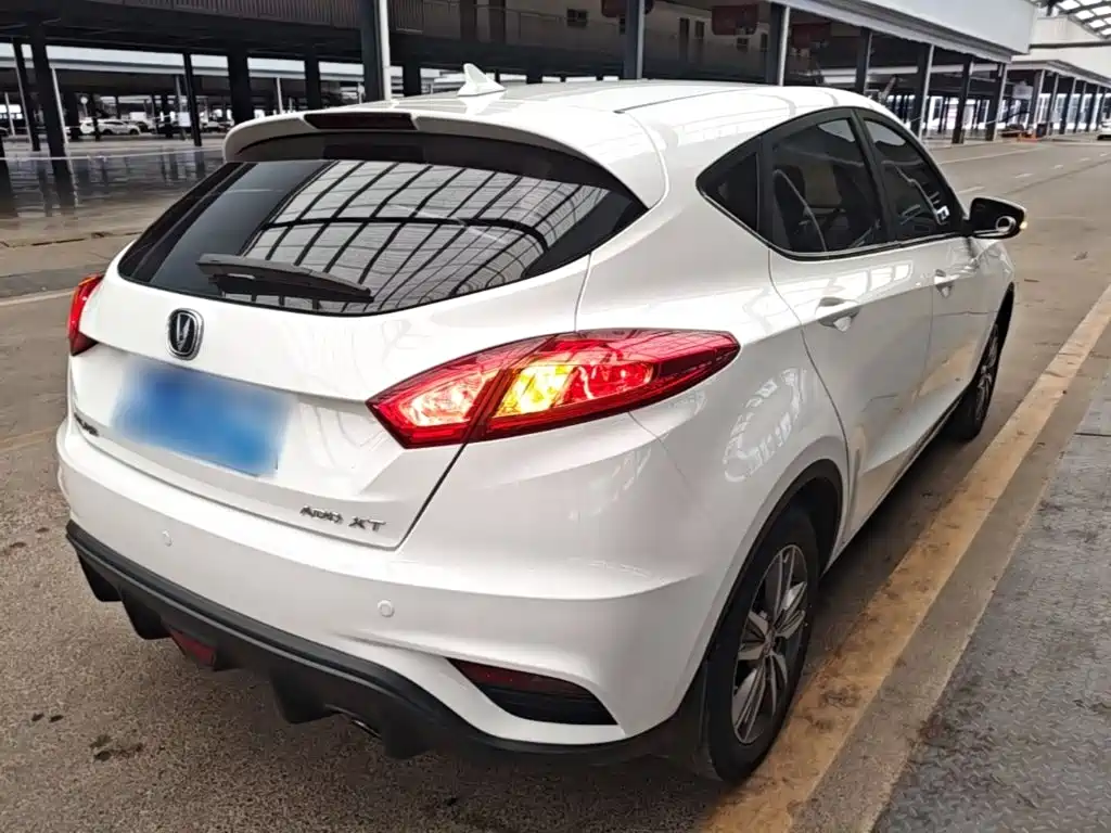 Changan Eado XT 2018 2016 1.6L Manual Stylish Cool Edition