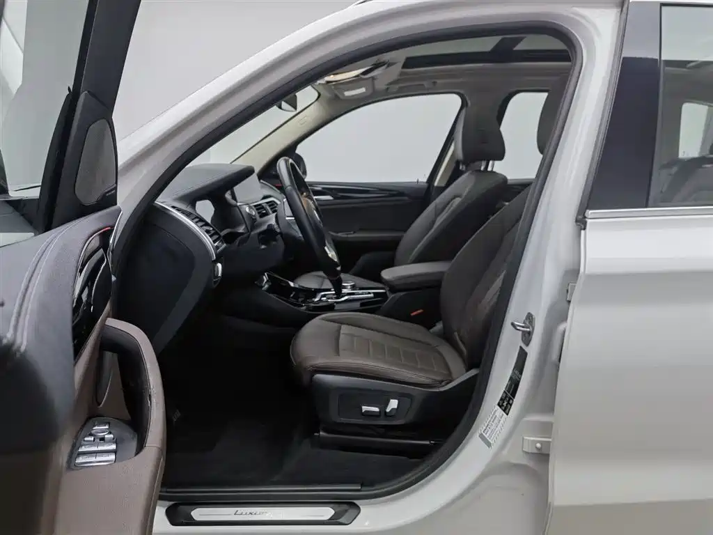 BMW X3 2020 xDrive25i Luxury Package фото 10