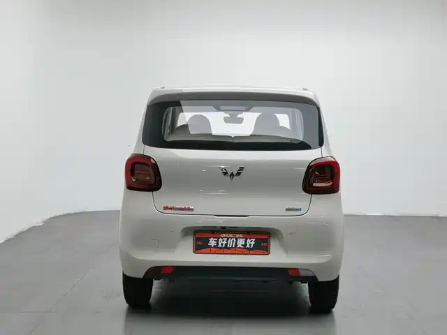 Wuling Motors Hongguang MINIEV 2025 4-Door Advanced — фото 4