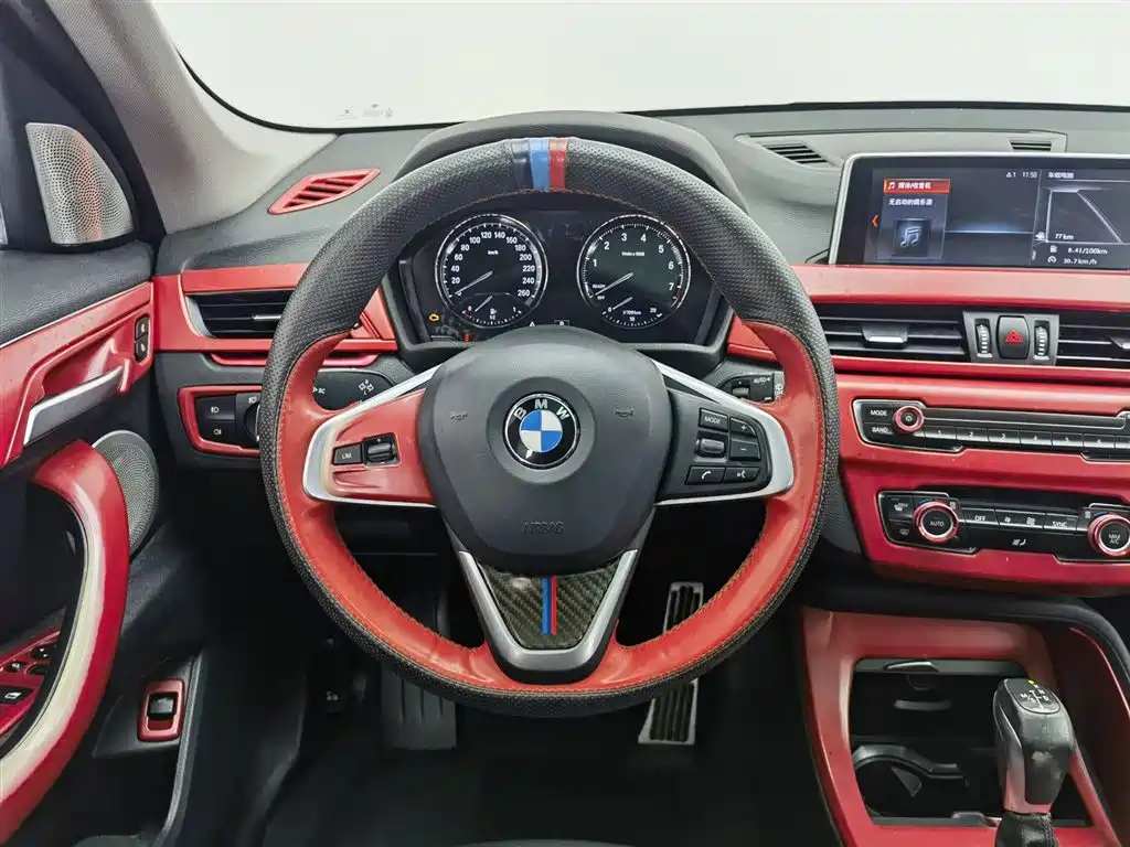 BMW X1 2019 sDrive20Li Leading Model фото 11