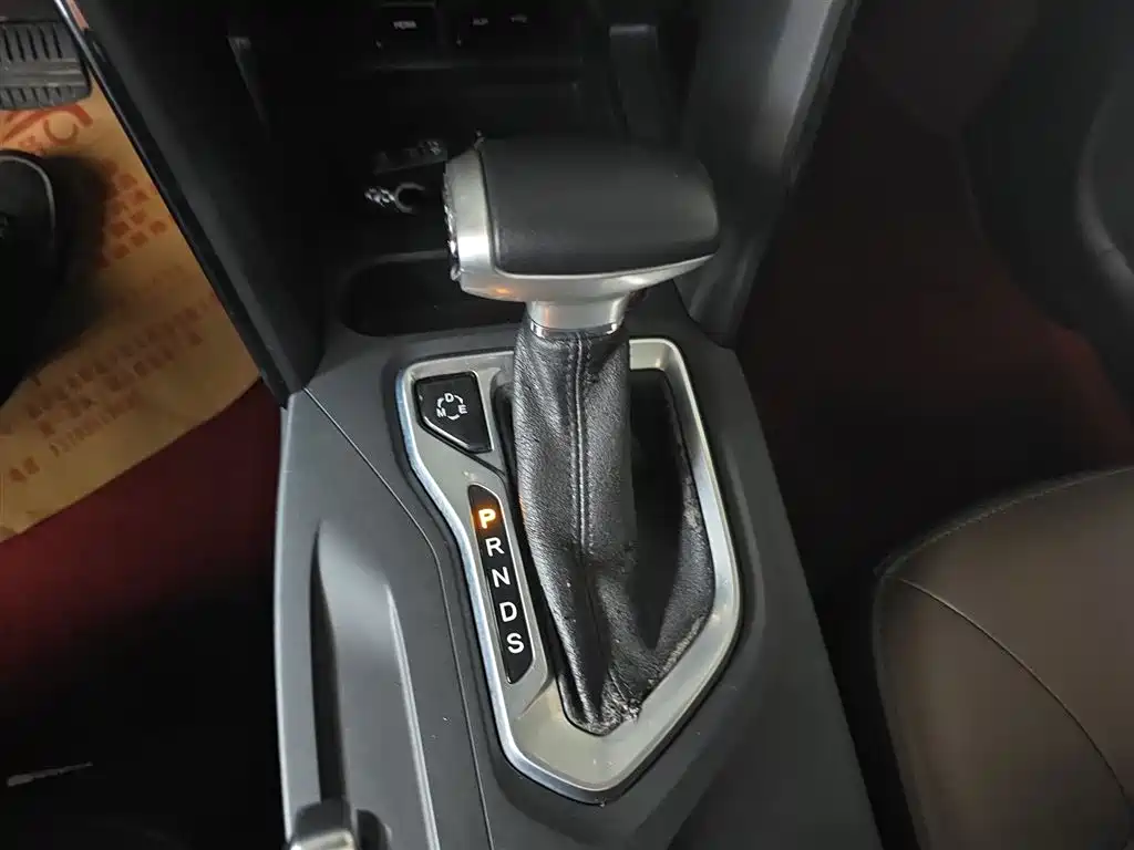 GAC Trumpchi Trumpchi GS4 2015 200T G-DCT Luxury Edition фото 14
