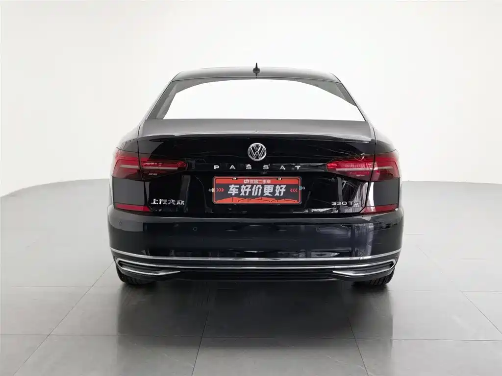 Volkswagen Passat 2019 330TSI Elite Version China VI фото 4