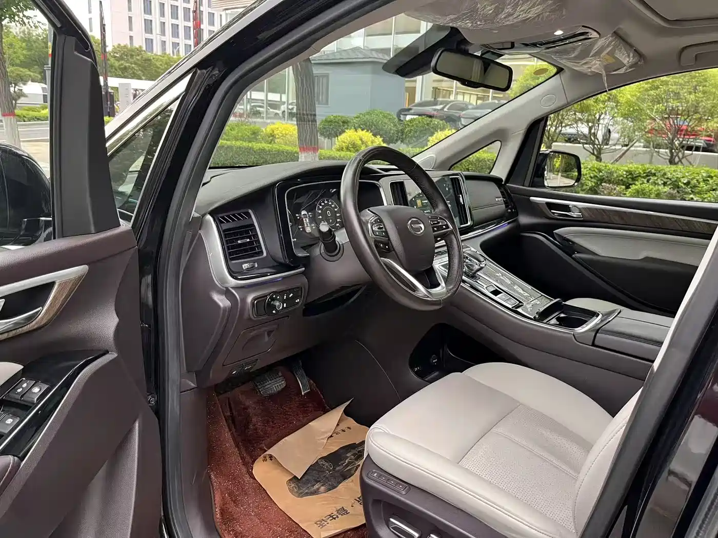 GAC Trumpchi Trumpchi M8 2021 Master Series 390T Ultimate Edition фото 5