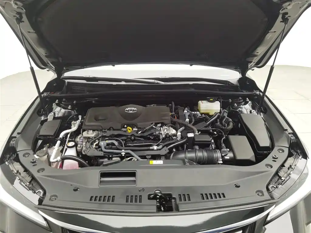 Toyota Avalon 2023 Hybrid 2.5L Luxury Edition фото 6