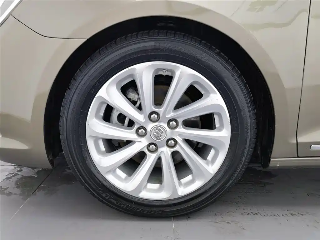 Buick LaCrosse 2014 2.0T SIDI Intelligent Flagship фото 17