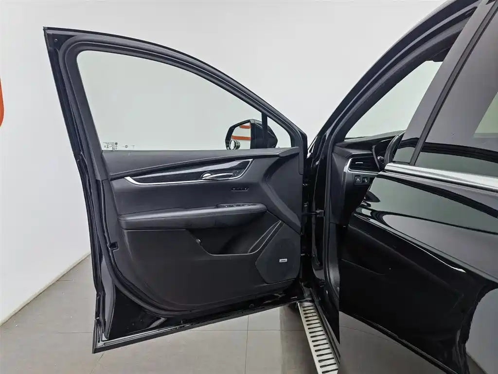 Cadillac XT5 2020 28T Luxury Model фото 8