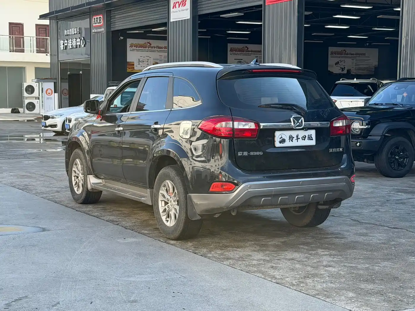 Jiangling Yusheng S350 2016 2016 2.4T Automatic 2WD Diesel Luxury Sunroof 7-seater